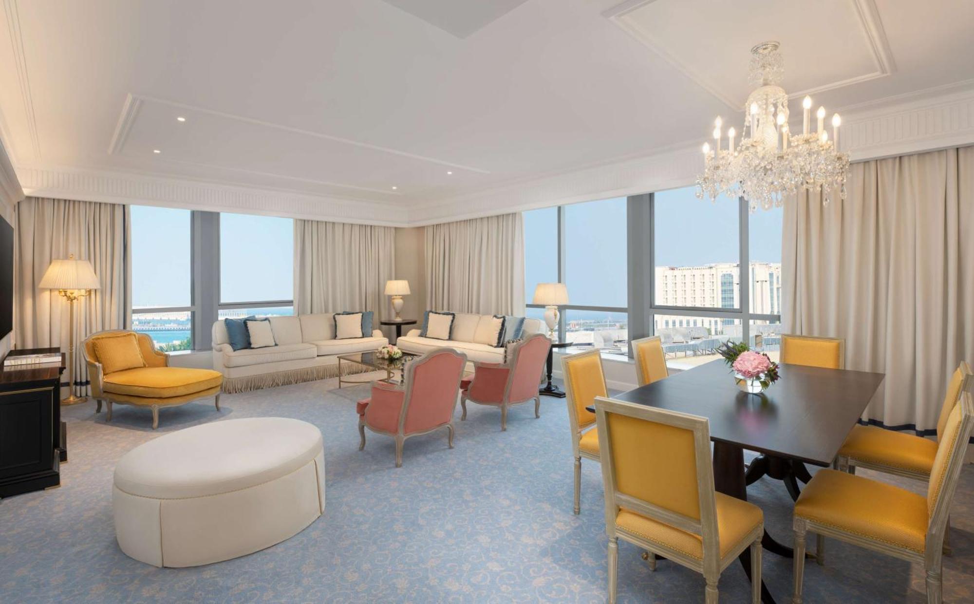 The Plaza Doha, Lxr & Hotel